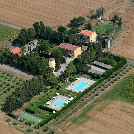 Agriturismo Le Pescine فادا المظهر الخارجي الصورة