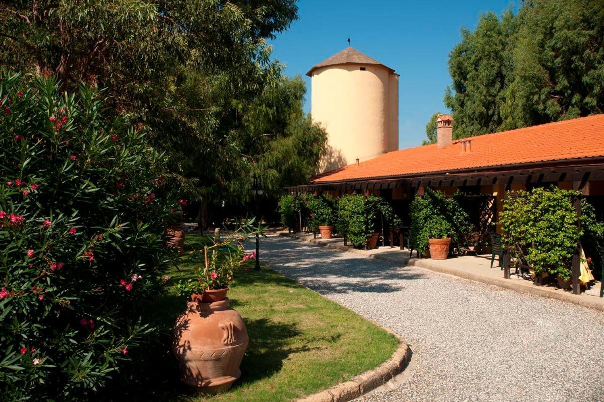 Agriturismo Le Pescine فادا المظهر الخارجي الصورة