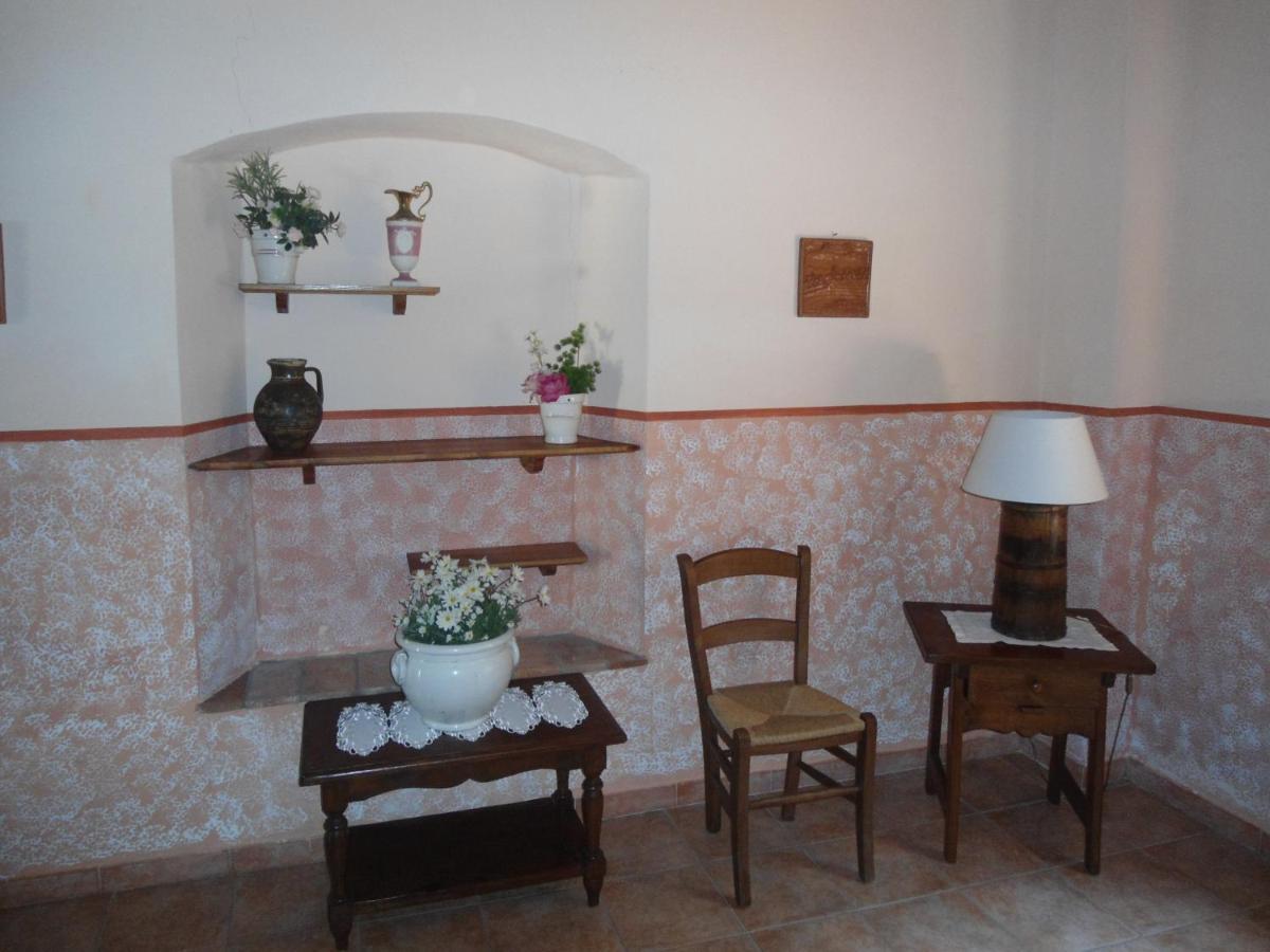 Agriturismo Le Pescine فادا المظهر الخارجي الصورة
