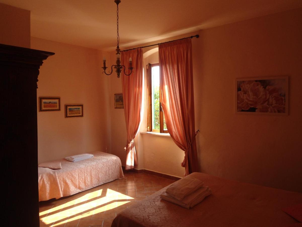 Agriturismo Le Pescine فادا المظهر الخارجي الصورة