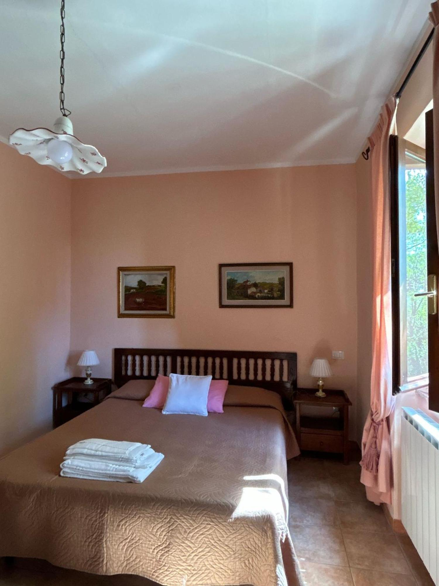Agriturismo Le Pescine فادا المظهر الخارجي الصورة