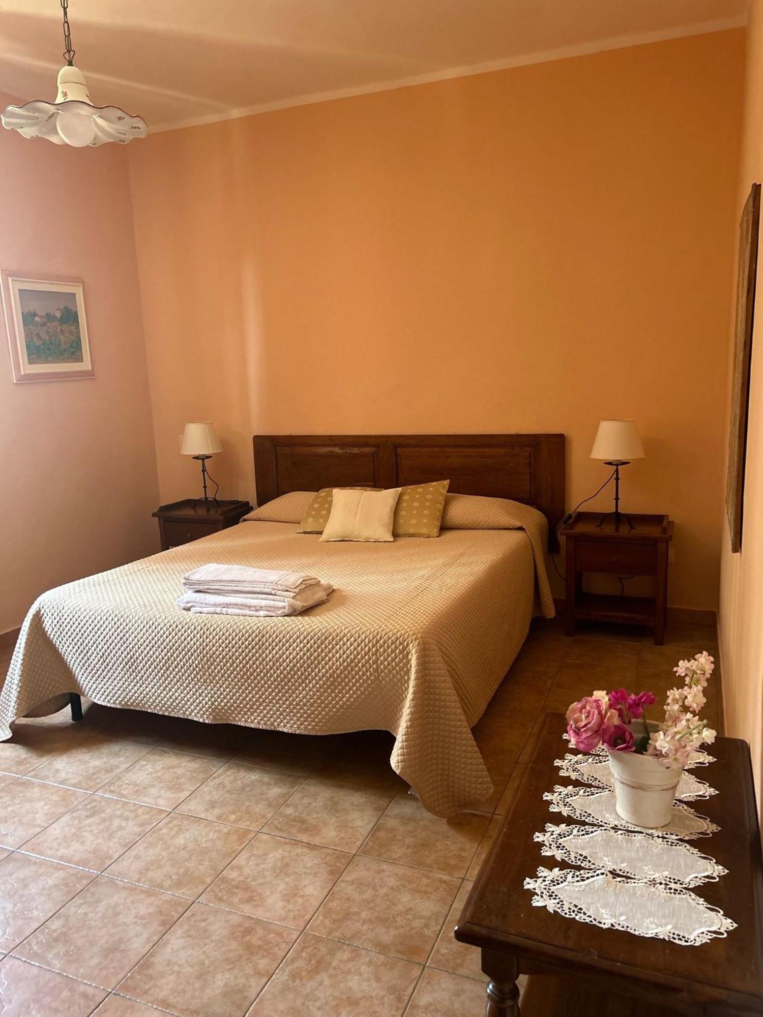 Agriturismo Le Pescine فادا المظهر الخارجي الصورة